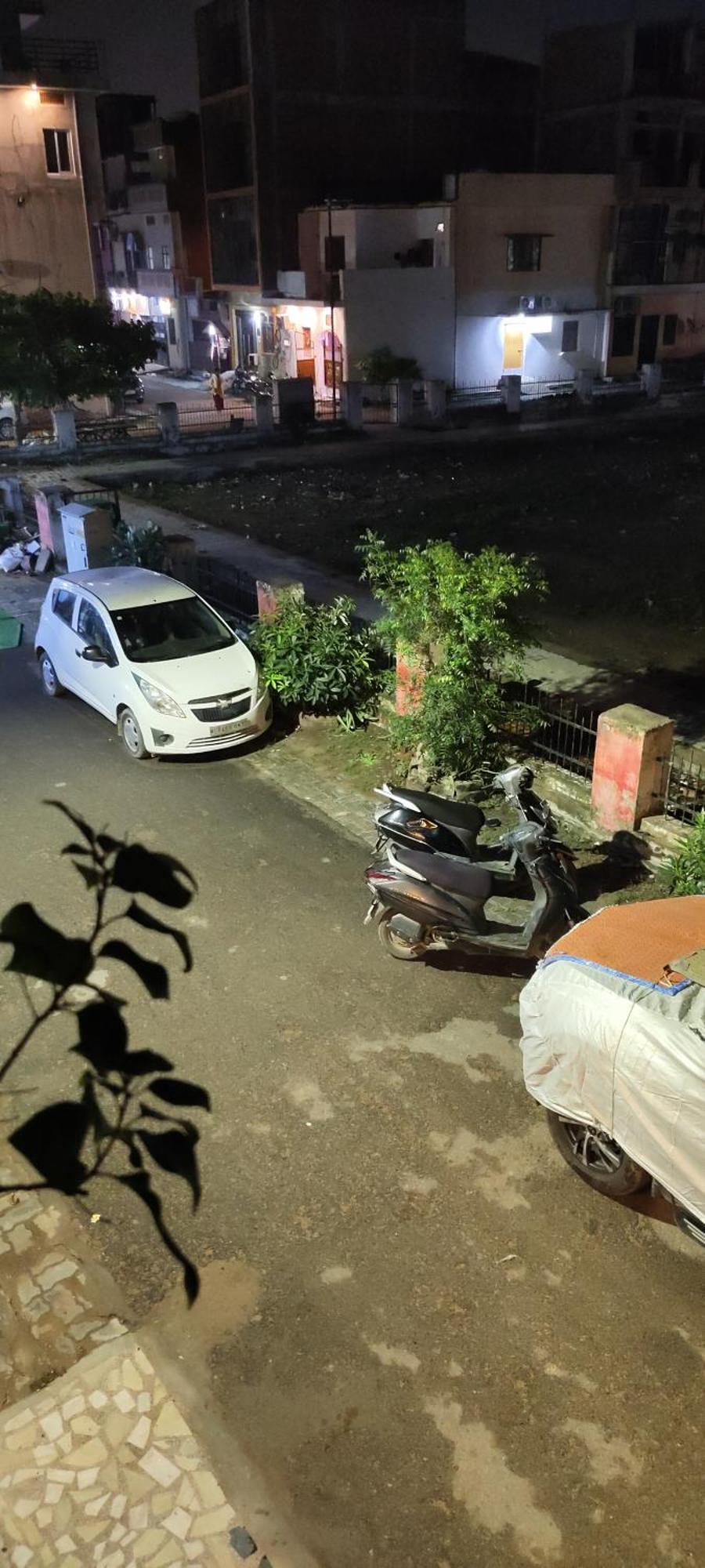 Hotel Raju Homestay Ayodhya 150 Meters From Shree Ram Janmbhoomi Temple 200 Meters From Ayodhya Dham Railway Station Eksteriør billede