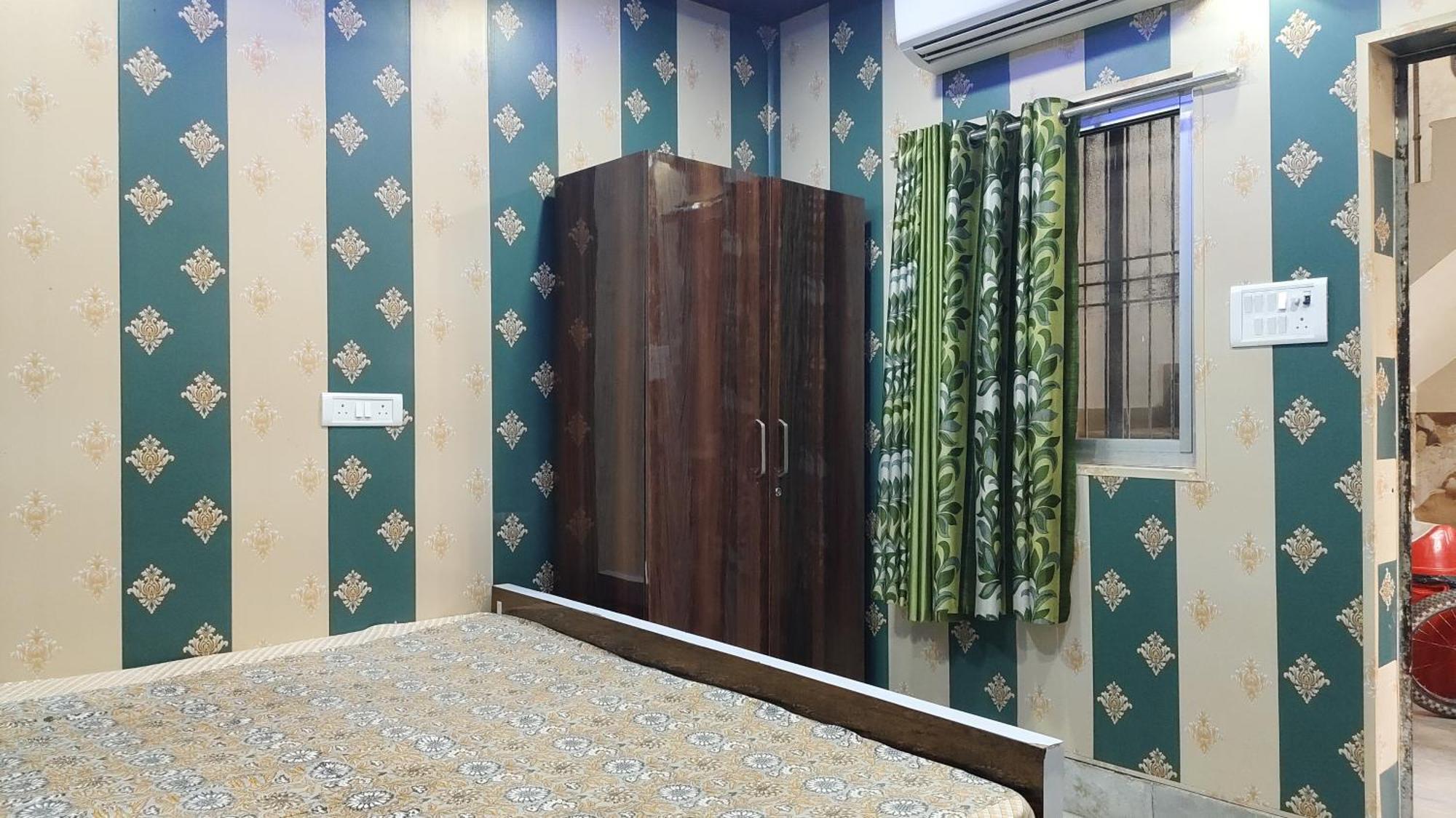 Hotel Raju Homestay Ayodhya 150 Meters From Shree Ram Janmbhoomi Temple 200 Meters From Ayodhya Dham Railway Station Eksteriør billede